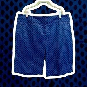 OUTBACK RED 4 Bermuda Walking Shorts